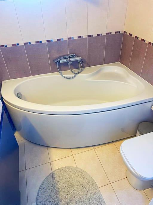 Kathiana Cozy Apartment Экстерьер фото